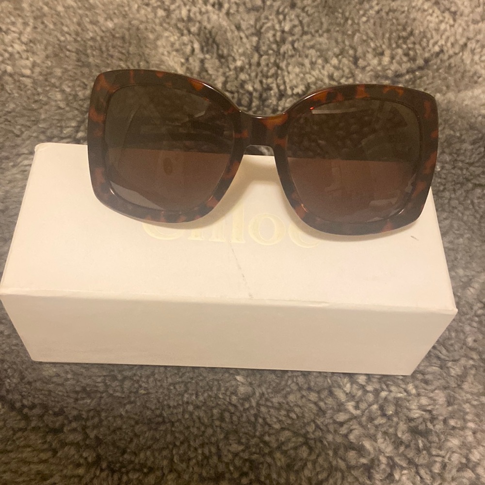 AUTHENTIC CHLOE Square Sunglasses